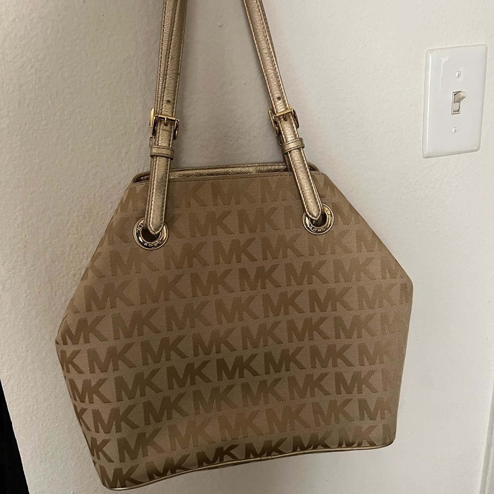 Should bag